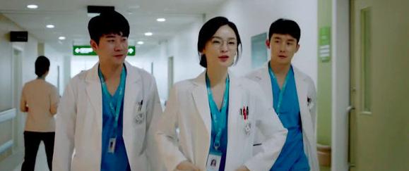 《机智的医生生活》腾讯视频在线观看指南:温暖治愈的医疗剧完整解析 《机智的医生生活》腾讯视频在线观看指南:温暖治愈的医疗剧完整解析